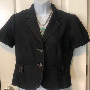 Short Sleeve blazer